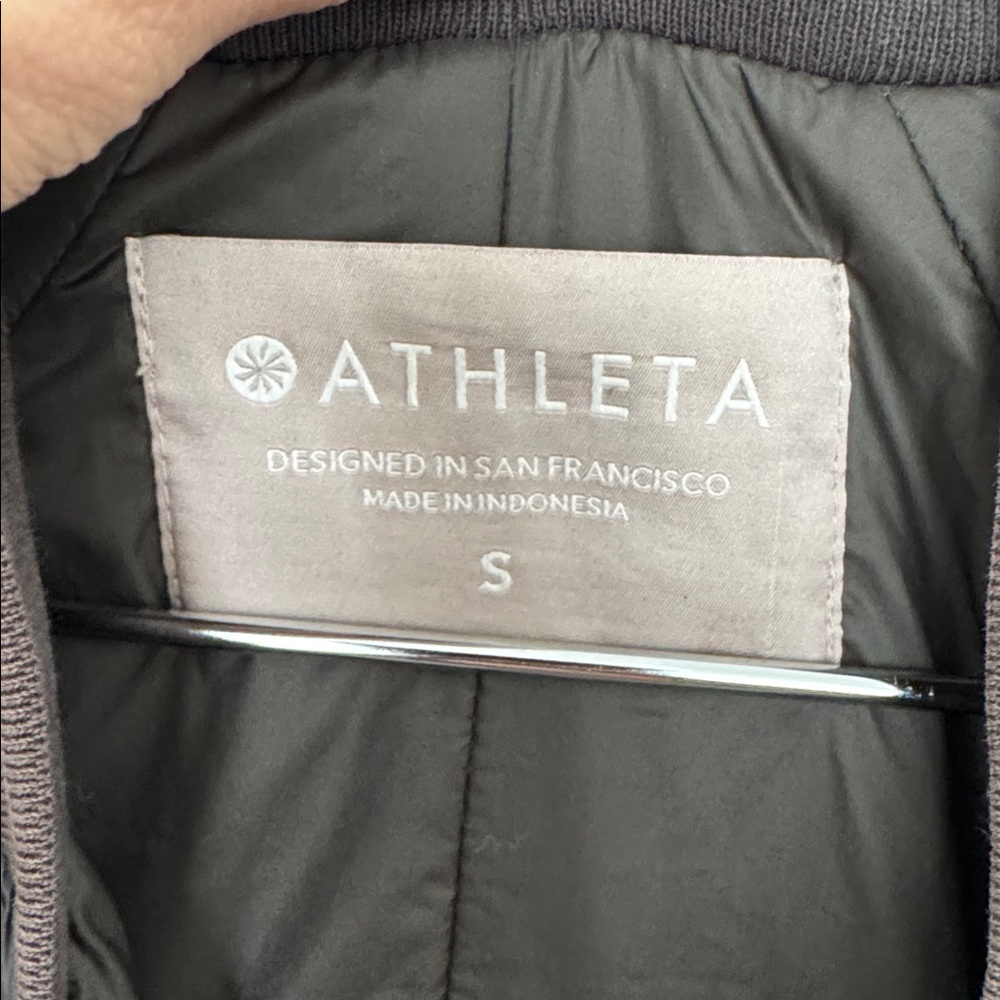 Athleta Summit Primaloft Shell Insulated Parka - image 7